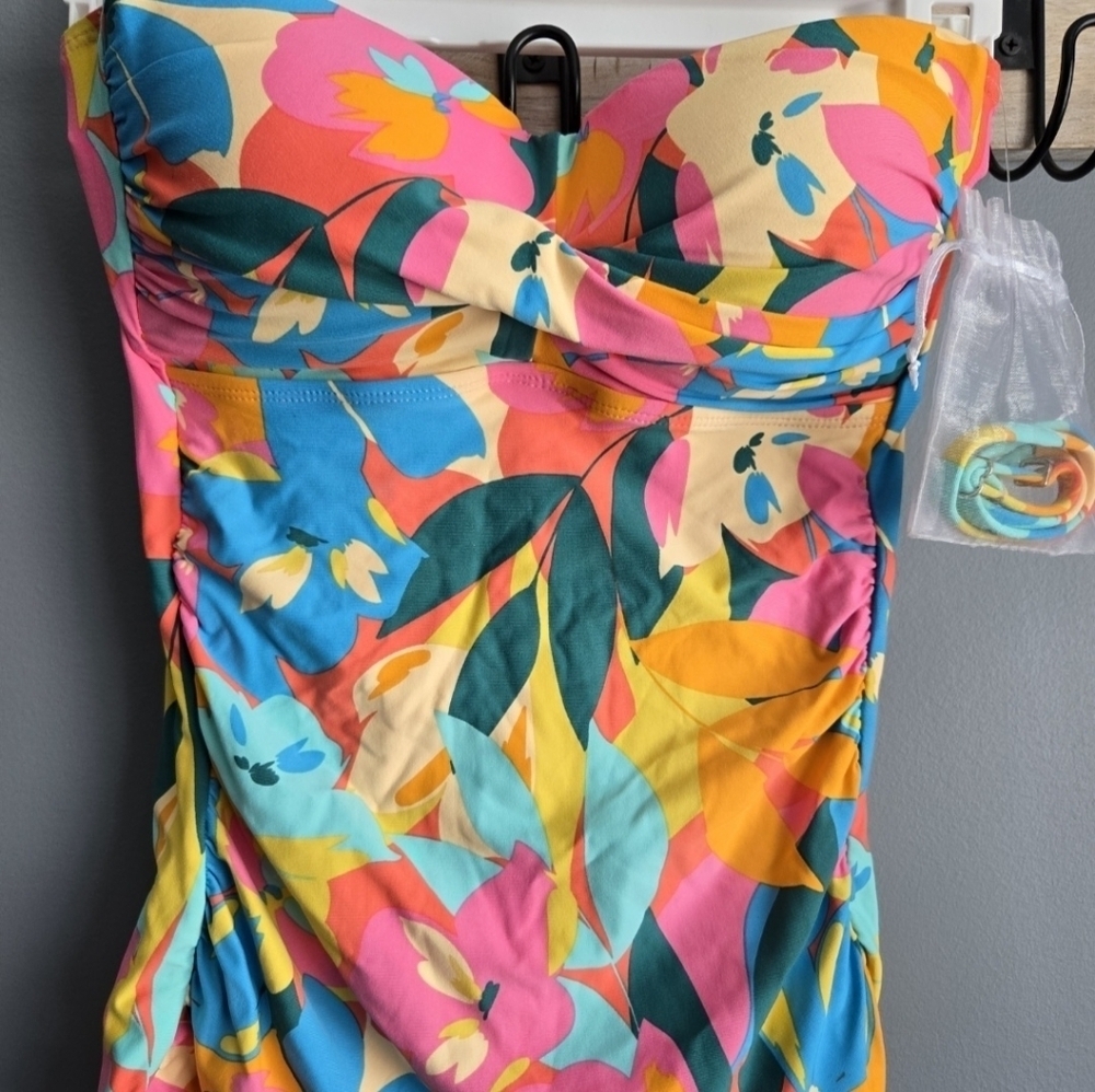 ANNE COLE Blue and Pink Tankini Top with Vibrant Floral Design, XSMALL - Picture 5 of 5